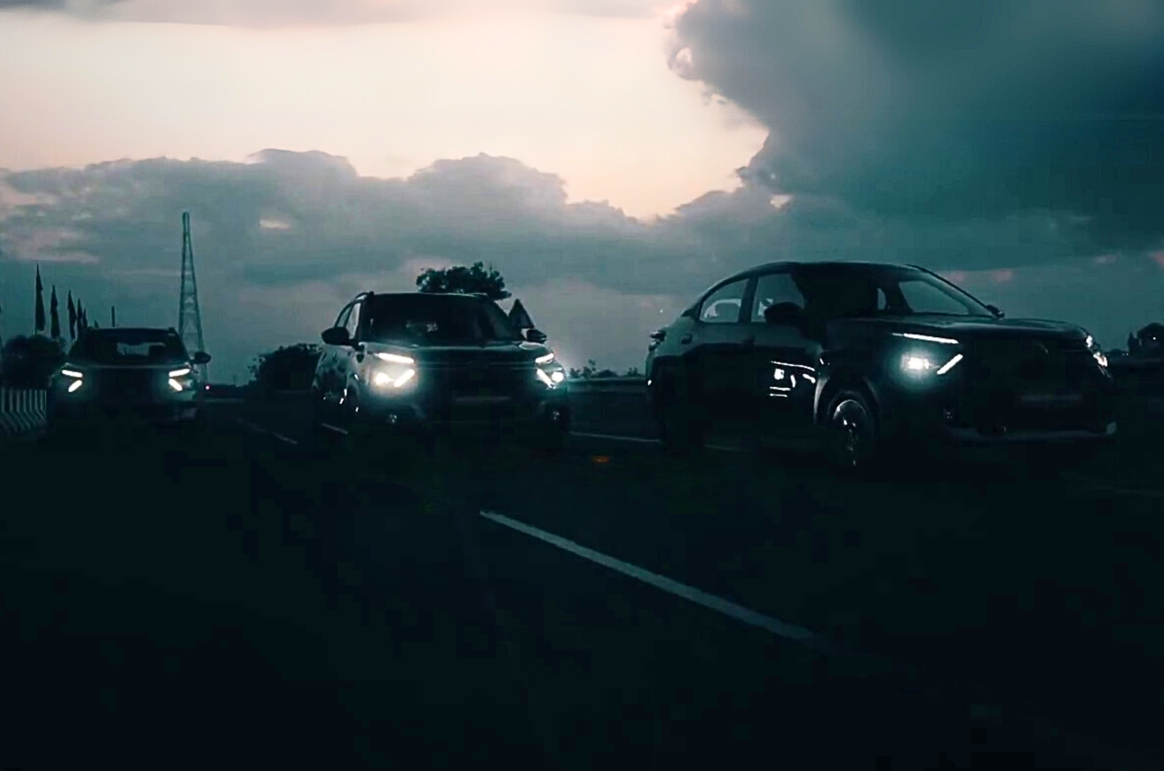 Citroen Aircross SUV, C3 hatchback Dark Editions